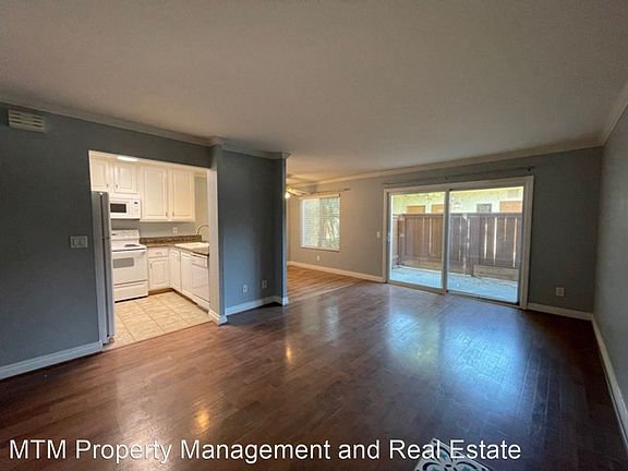 2nd image of 589 N Johnson Ave Unit 157