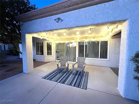 4th image of 2620 Silverton Dr
