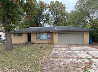 3969 Maple Ave, Northbrook, IL 60062