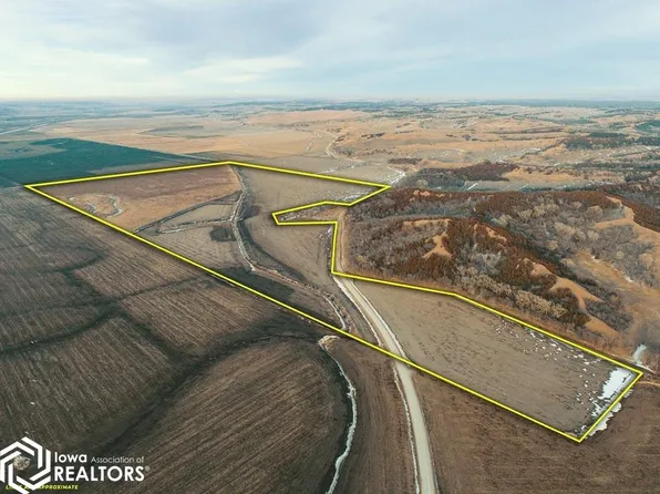 16606 Nutmeg Ave, Castana, IA 51010