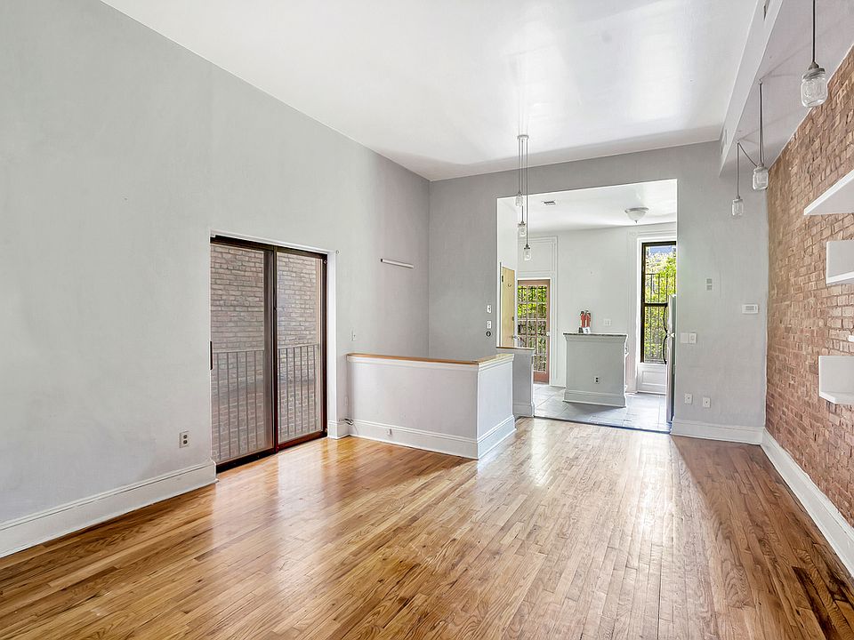 1st image of 451 Washington Ave APT 2B
