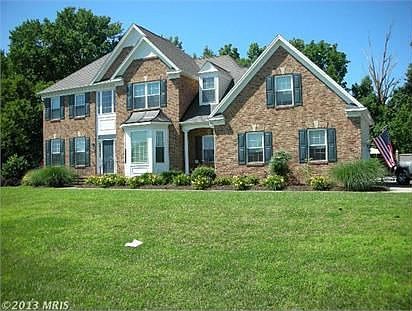 1st image of 413 Freedom Ln