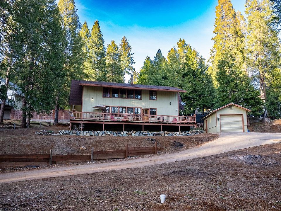 1st image of 16725 Meadow Vista Dr