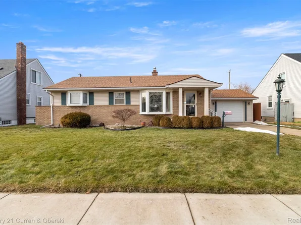 19531 Wood St, Melvindale, MI 48122