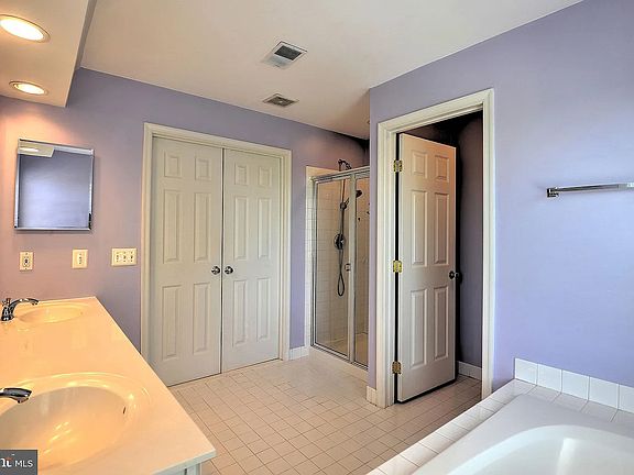 2nd image of 6260 Split Creek Ln #1