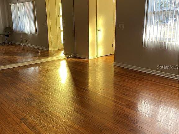 2nd image of 1506 Seabreeze St