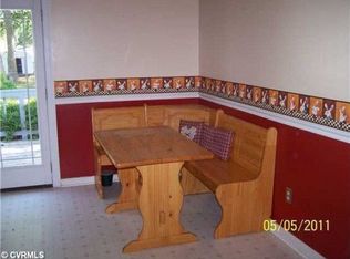 153 Windsor Ave, Colonial Heights, VA 23834