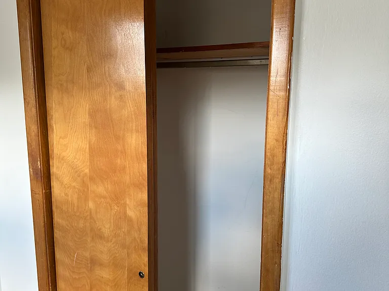 515 Decatur Ave #2 — Photo 14