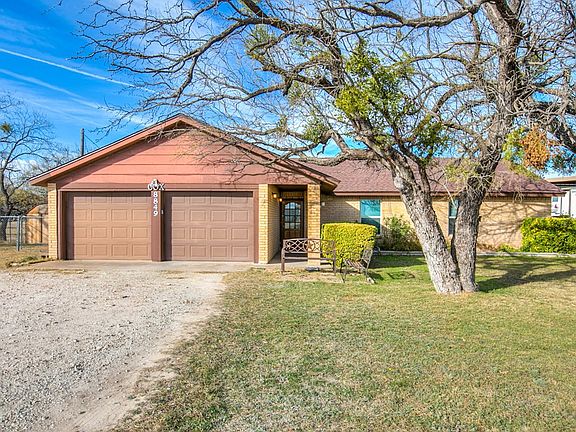 3rd image of 8849 N Grape Creek Rd