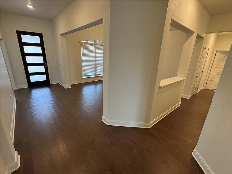 17901 Civorno Dr — Photo 34