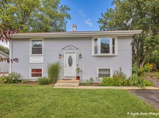 3024 Lebanon Ave, Zion, IL 60099