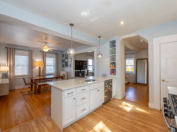 5th image of 38 Claremont Ave