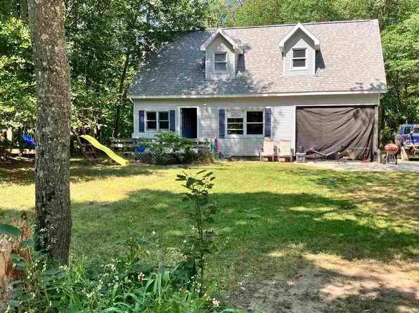 26389 McDonough Rd, Beaver Island, MI 49782