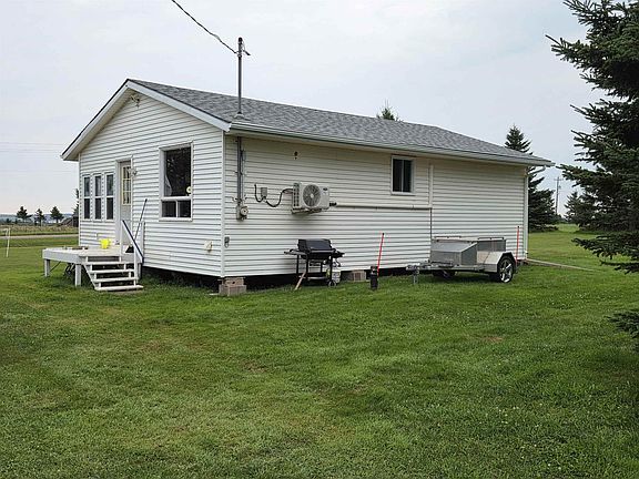 5th image of 11 Cabot Ln