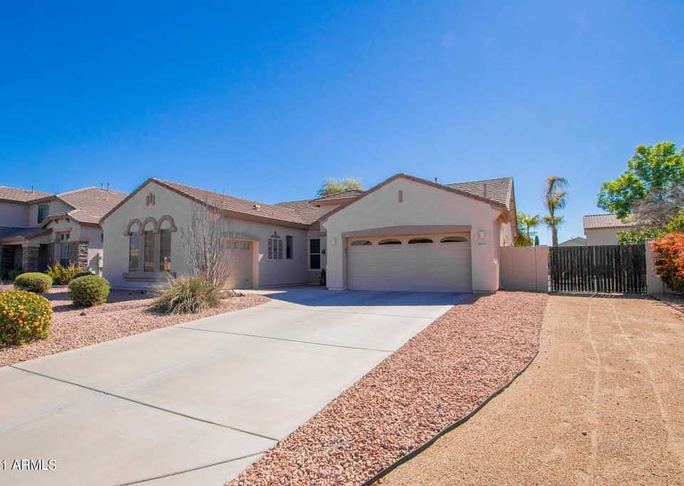 1st image of 2933 E Winged Foot Dr