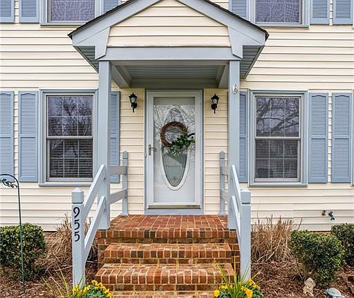 5th image of 955 N Haven Cir