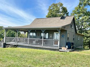 2867 Garfield Hts, Le Roy, WV 25252