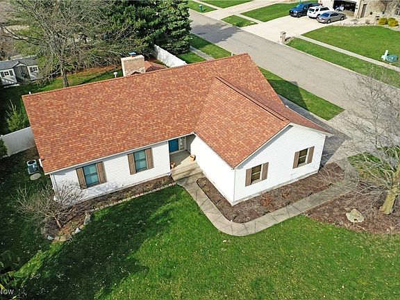 3rd image of 1464 Pepperwood Dr