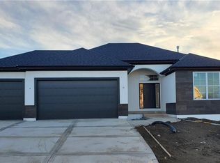 15455 W 172nd Pl, Olathe, KS 66062