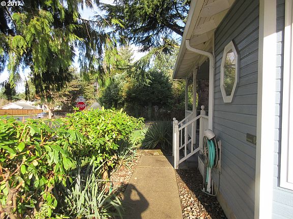 2nd image of 11815 NW 9th Ave
