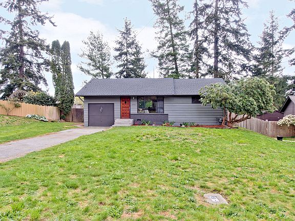 2nd image of 19907 Firwood Dr