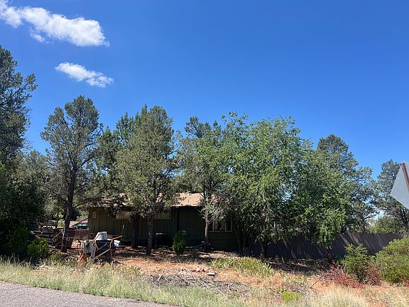 2nd image of 121 Morgan Rd