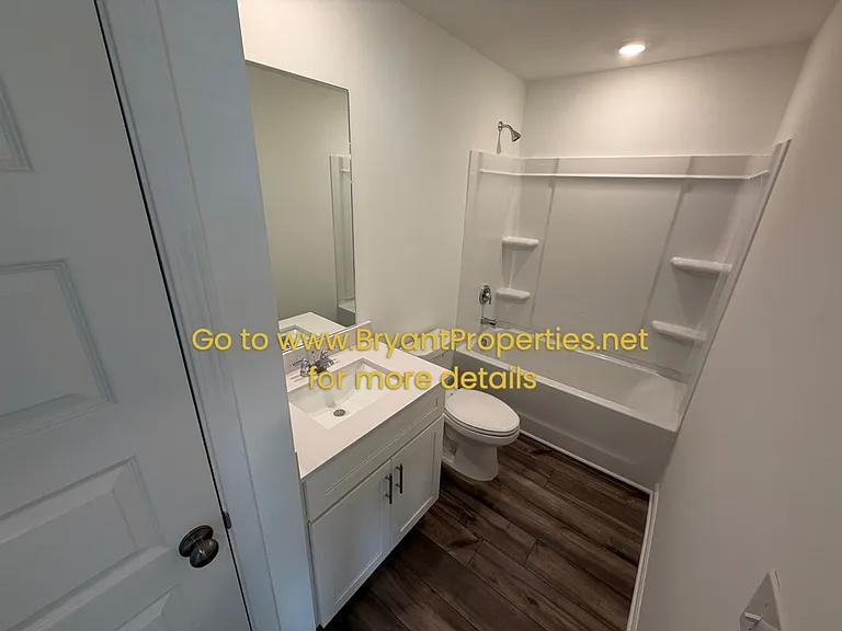 901 Parkside Blvd — Photo 21