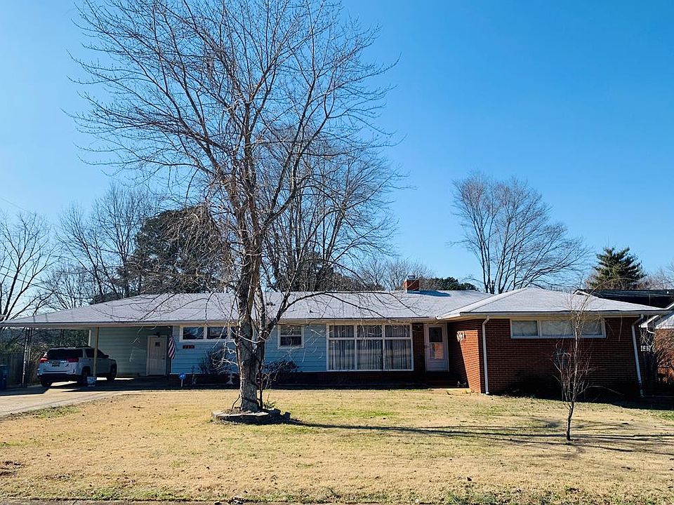 1st image of 213 Mandalay Dr