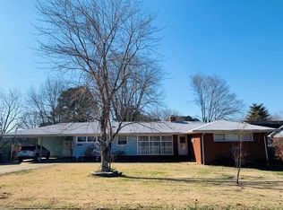 213 Mandalay Dr, Florence, AL 35630