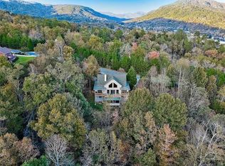204 Highland Hts, Lake Lure, NC 28746