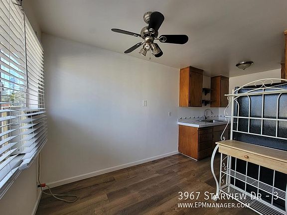 2nd image of 3967 Starview Dr APT 3