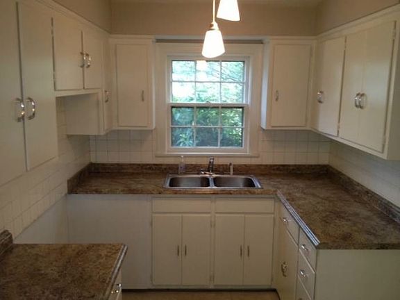 3rd image of 546 S Pollard St