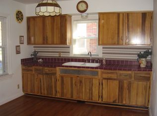 2225 Tyler Ln, Strathmoor Village, KY 40205