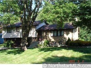 1606 Innsbruck Pkwy W, Minneapolis, MN 55421