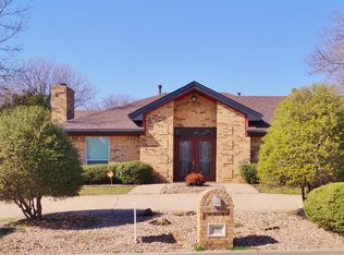 3102 NE Brentwood Dr, Lawton, OK 73507