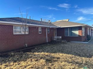 300 W Yucca Ave, Clovis, NM 88101