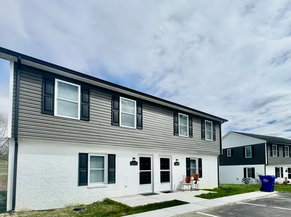 2906 Cara Ct, Blacksburg, VA 24060