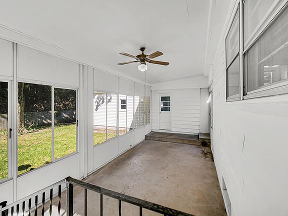 4th image of 512 Johnson Rd