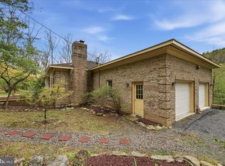 783 Ritters Valley Dr, Capon Bridge, WV 26711