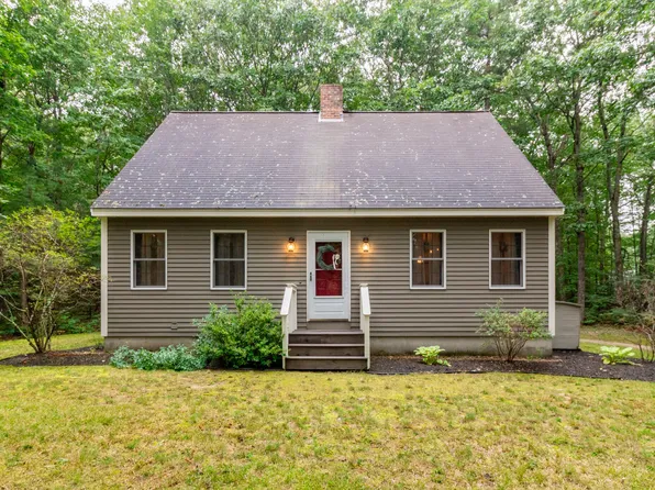 44 May Meadow Drive, Gray, ME 04039