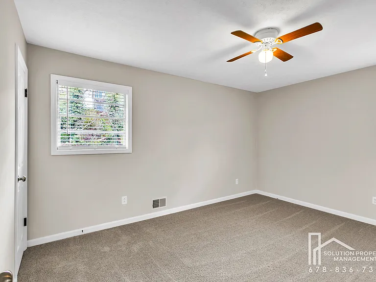 331 Smyrna Powder Springs Rd SE — Photo 11