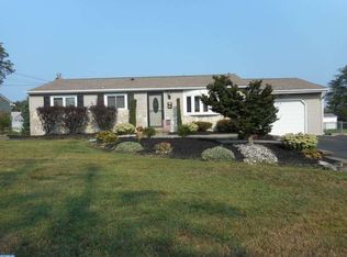 772 Clifford St, Warminster, PA 18974