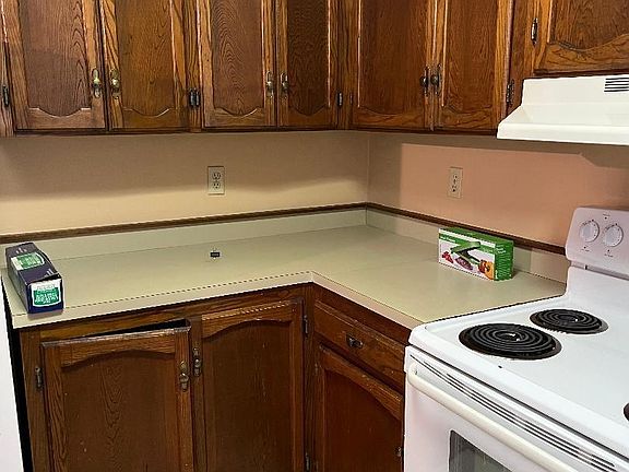 4th image of 6352 Lanier Dr