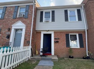 9756 Beech Pl, Manassas, VA 20110