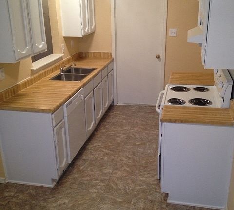 2nd image of 5235 Gordon Cooper Dr