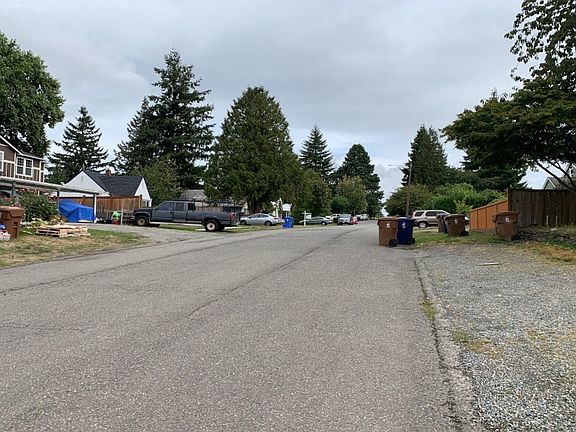 4th image of 408 E 62nd St