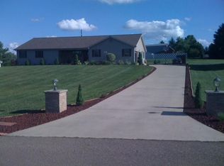 203 Little Cheryl Dr, Mc Dermott, OH 45652