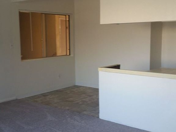 5th image of 4258 W El Segundo Blvd APT C