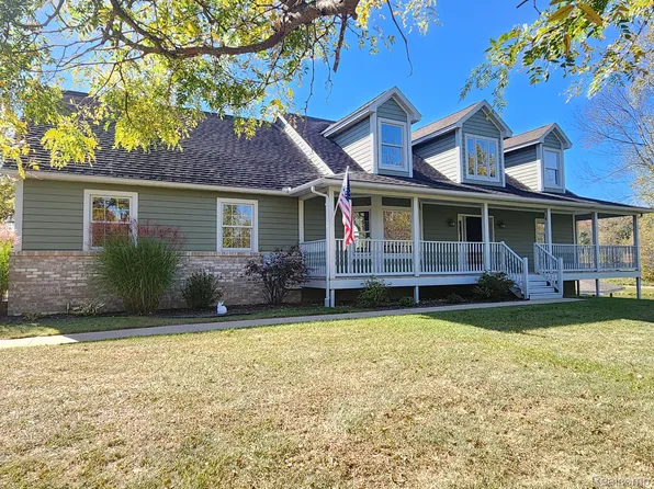 1900 E Marr Rd, Howell, MI 48855