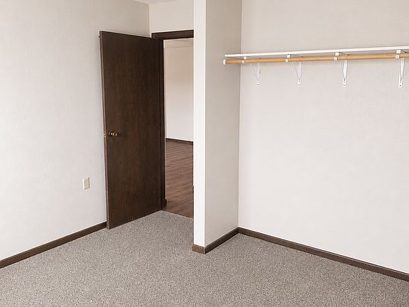 5th image of 812 Hills Ave #N108